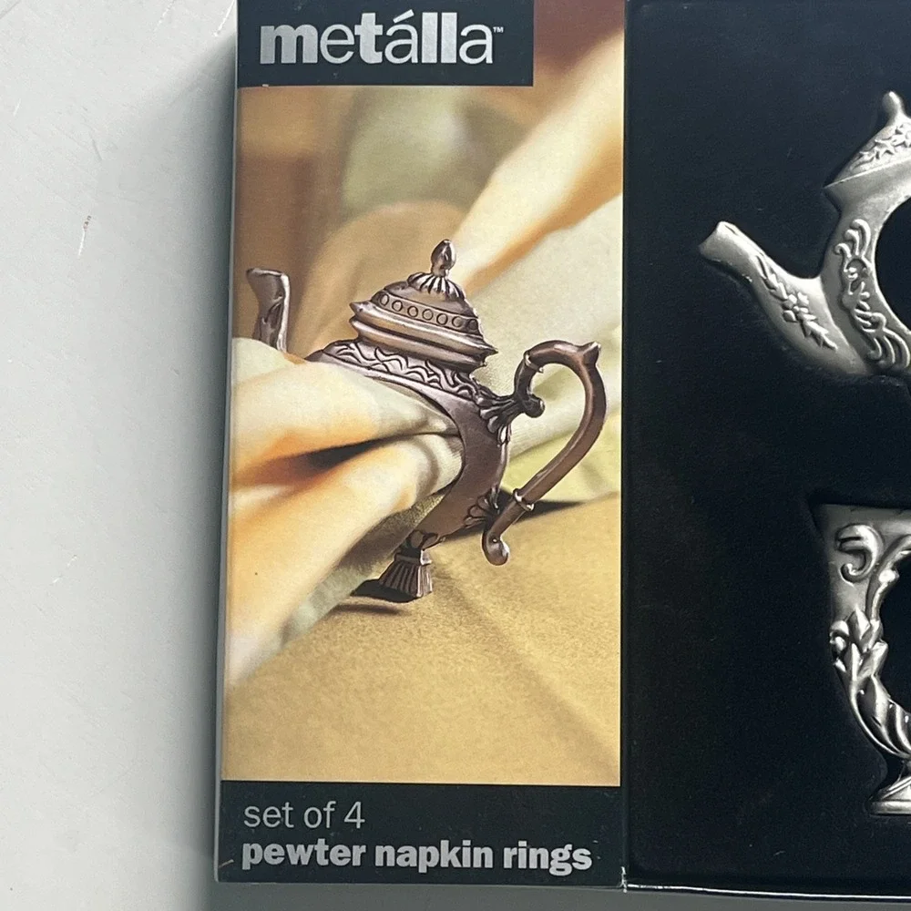 Set Of 4 Metalla Silver Tone Metal Pewter Tea Pot Tea Cup Napkin Rings With Box
